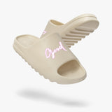 good Pusséy  One-piece Slides