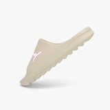 good Pusséy  One-piece Slides